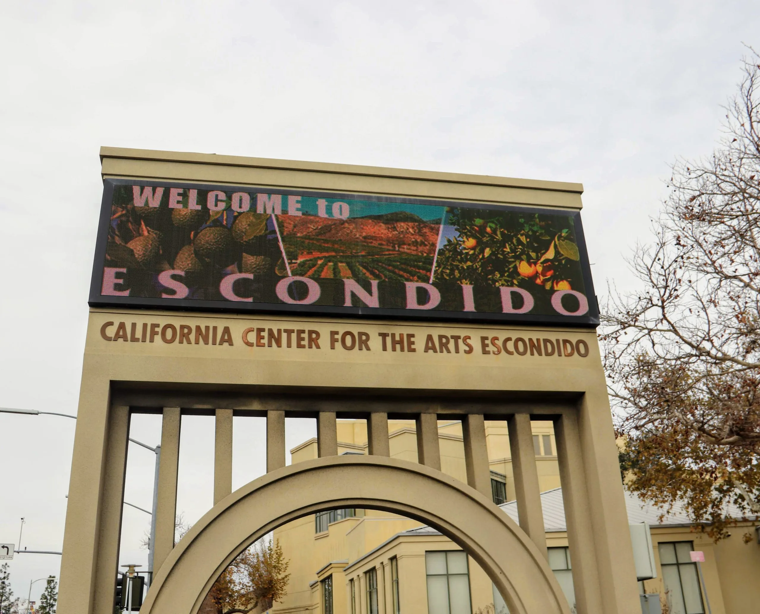 escondido city hall california